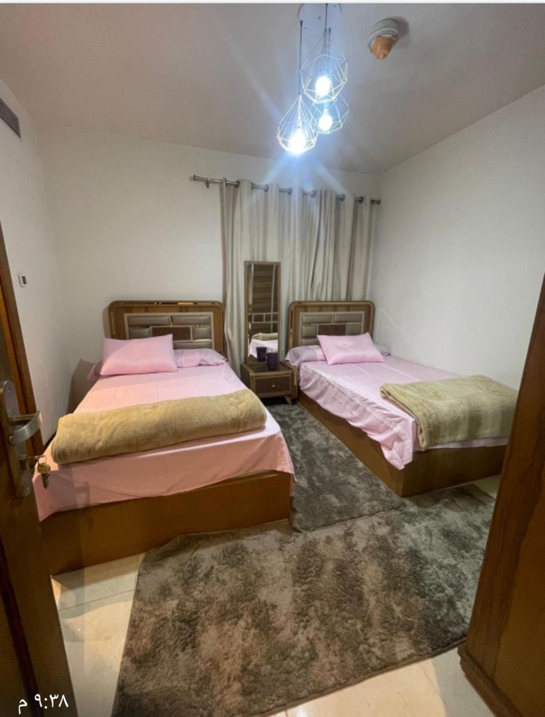نيوم كايرو التجمع التسعين الجنوبي والشمالي Apartment *
